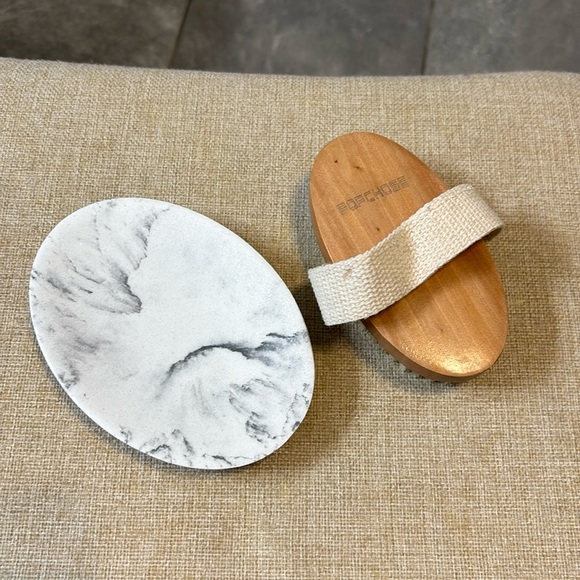 Marble Dish and Wooden Body Brush - Picture 1 of 2